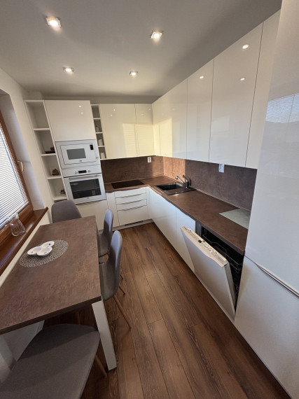 Prenájom 3-izbového bytu – sídlisko Žabník