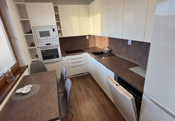 Prenájom 3-izbového bytu – sídlisko Žabník